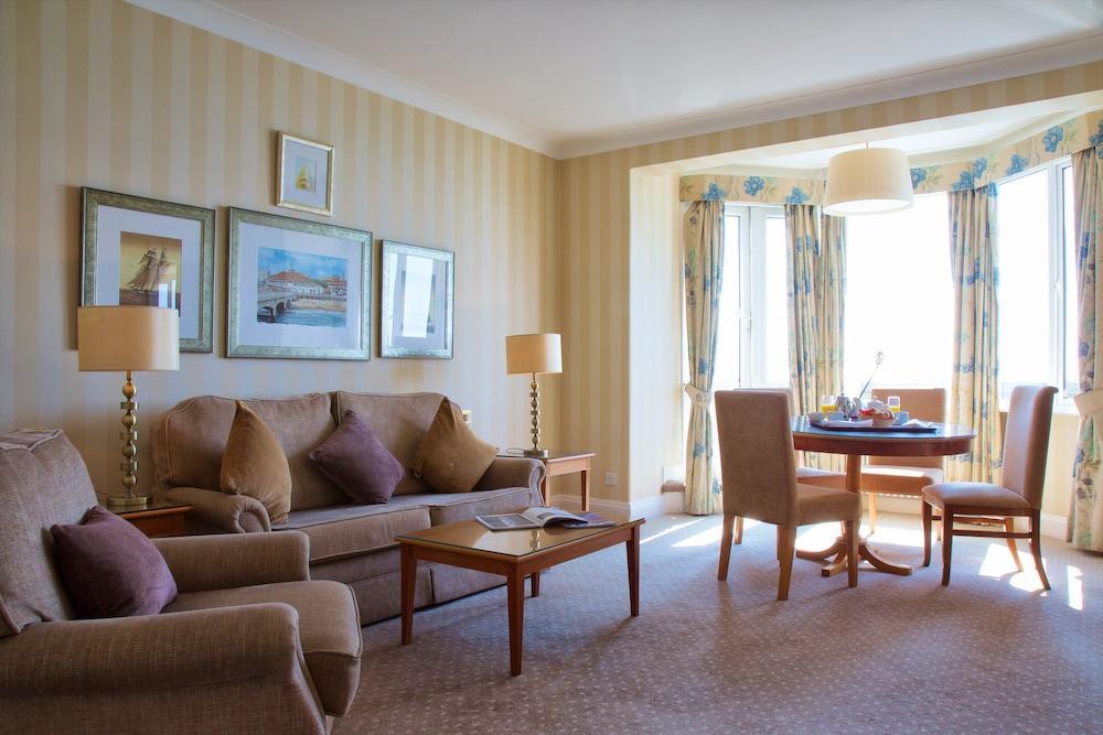 Carlton Hotel, Bw Signature Collection Отель