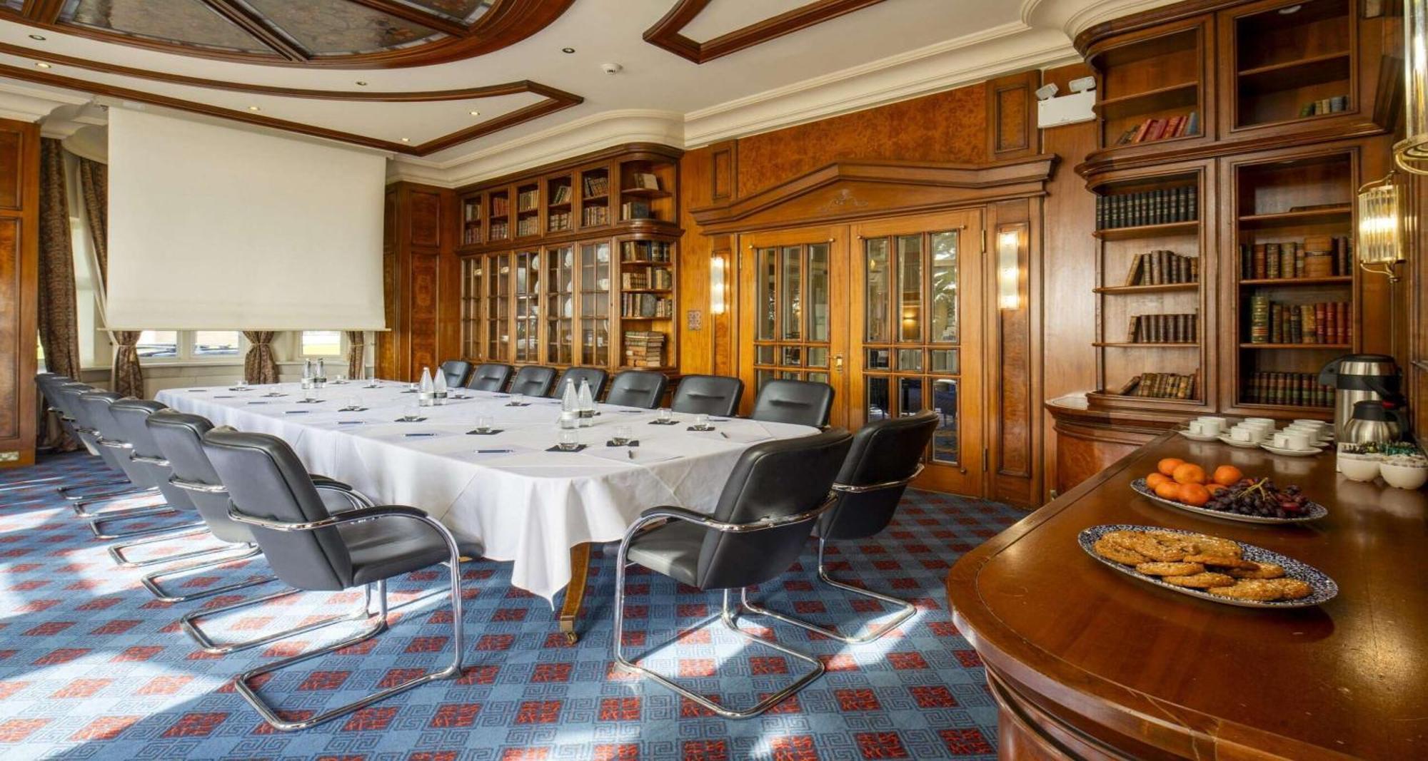 Carlton Hotel, Bw Signature Collection 3* Борнмут