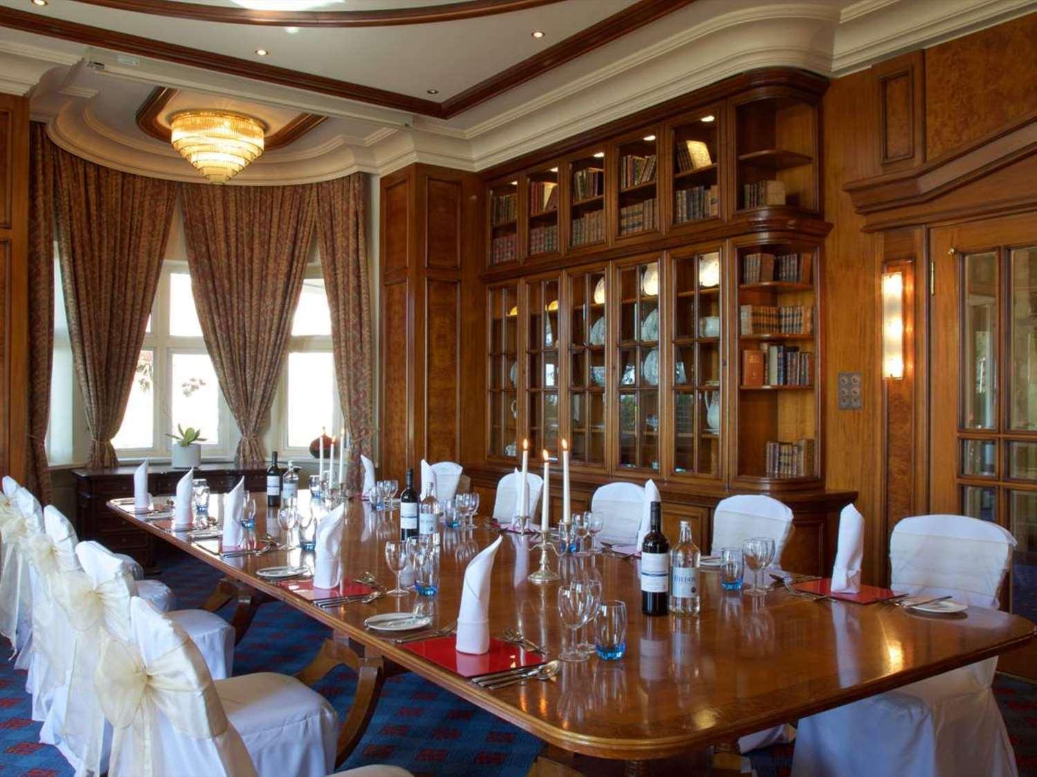 Carlton Hotel, Bw Signature Collection Отель